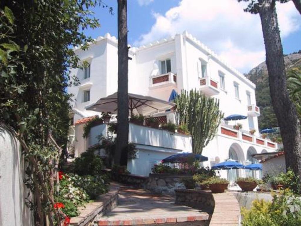 Hotel Casa Caprile Bagian luar foto